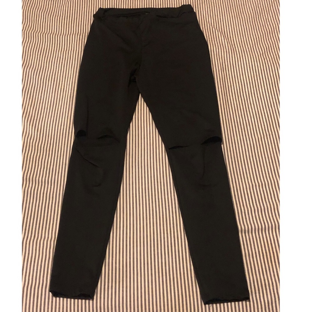 Black Legging with Cut Out Knees